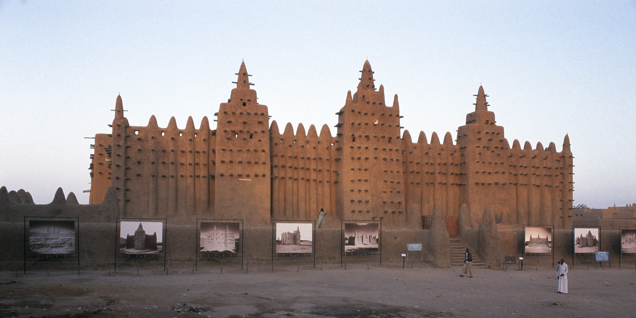 Adobe mosques in Mali open air exhibition at the Great Mosque of Djenné
